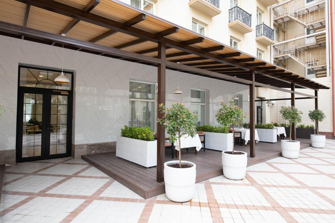 Lotte City Hotels Tashkent Palace Exteriör bild