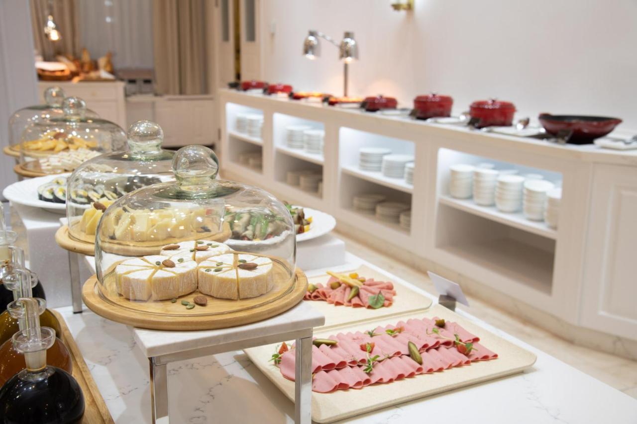 Lotte City Hotels Tashkent Palace Exteriör bild