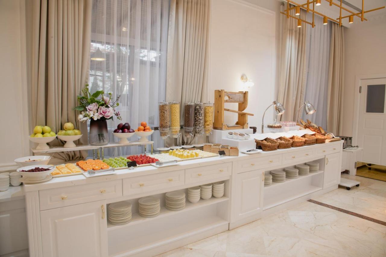 Lotte City Hotels Tashkent Palace Exteriör bild