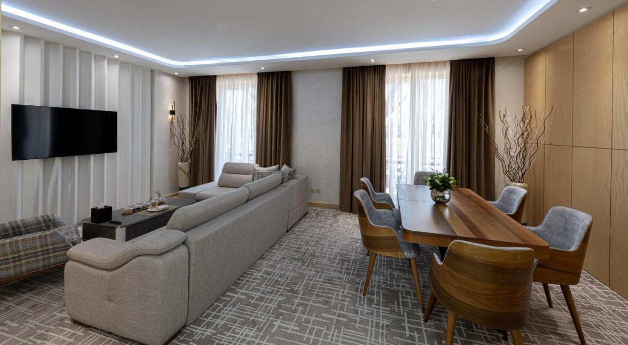 Lotte City Hotels Tashkent Palace Exteriör bild