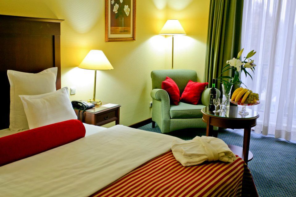 Lotte City Hotels Tashkent Palace Exteriör bild